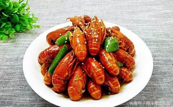 味道濃郁38款海鮮美食做法,香飄四溢,大海的味道原來可以這麼美