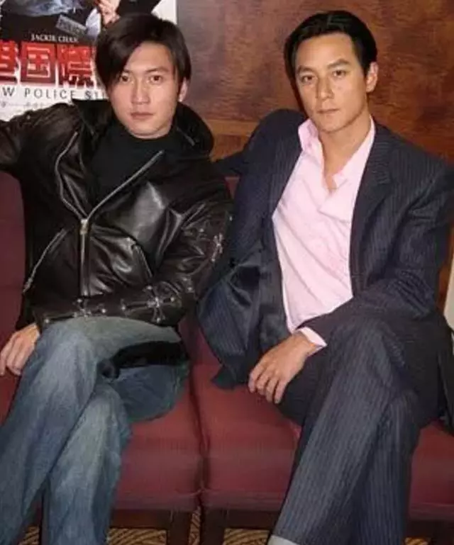 沒見過的合照:謝霆鋒竟然艷壓了所有人,林峰這變化也太大了吧!