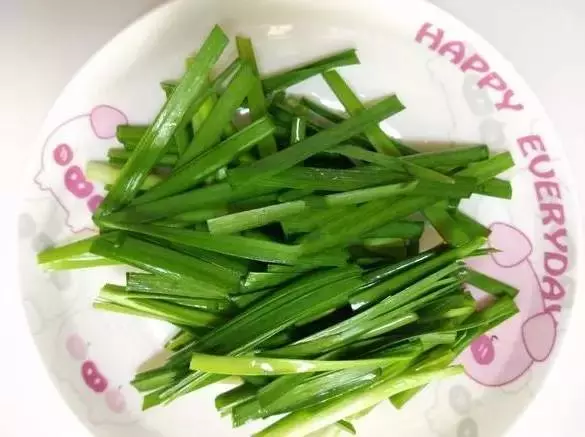 這三種菜一起炒,簡直好吃到沒話說,非常鮮,還軟化血管保護心髒!