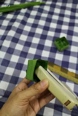 很久以前就想做這個好吃又可愛的糕點 ~ 香蘭椰汁馬蹄糕 ( Kuih Tako )