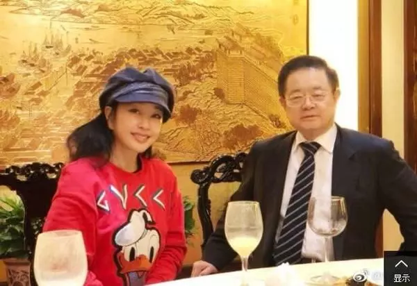 林鳳嬌老了,趙雅芝老了,林青霞老了,唯有她把62歲活成了32歲!