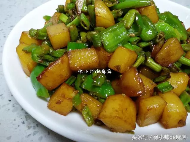 這10道菜沒放肉,就幾樣蔬菜一起炒,開胃又下飯,最適合天熱吃