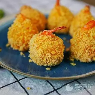 馬鈴薯蝦球的做法大公開!!好吃又好看,大人小孩都愛吃,一上桌馬上清光!