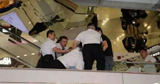 古天樂被逼捐100萬?你那麼善良就該給我錢!不給我錢,我就去死!