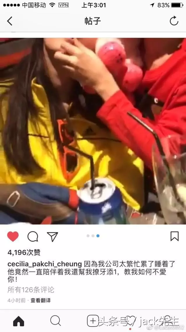 離異後的張柏芝因工作太累吃飯睡著,兒子照顧暖心,看哭網友們
