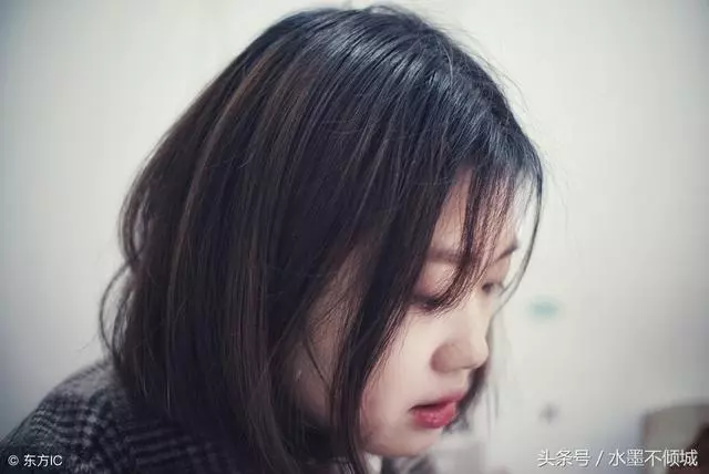我對丈夫說,你愛上了別人,還假惺惺說離開我很難,那我來幫助你