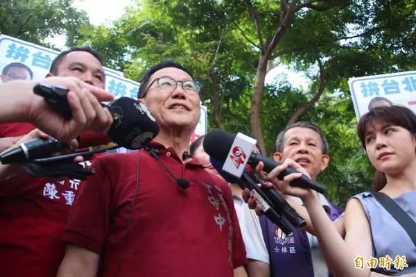 丁丁也撩妹 市長等20年、「為你,我可以等一輩子」