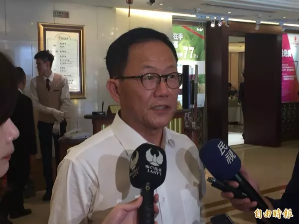丁丁也撩妹 市長等20年、「為你,我可以等一輩子」
