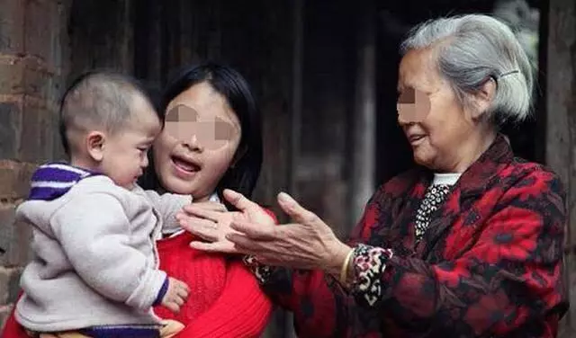婆婆,我不用你幫我帶孩子了,比請保姆還貴