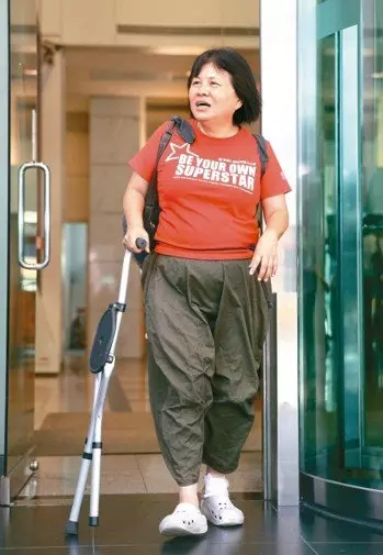 挺蔣月惠!館長霸氣「捐款20萬」被網友嗆聲,他無奈告白「家人恨我」放話不會再捐錢!
