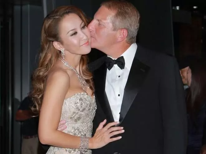 43歲李玟太拼了!為懷孕暫停工作雪藏卵子,每天打針崩潰大哭
