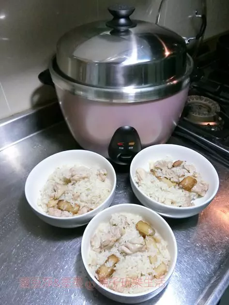 【電鍋食譜】零失敗懶人料理!麻油雞飯簡單上桌