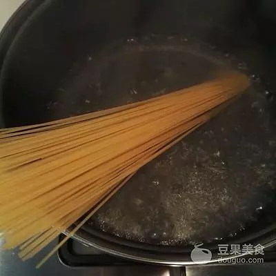 番茄意面的做法，小孩都喜歡