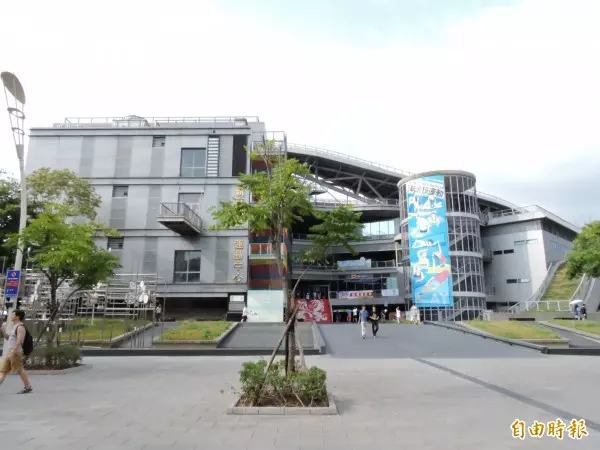 蘇貞昌要推海岸觀光 侯友宜要他「先反深澳燃 煤電廠」