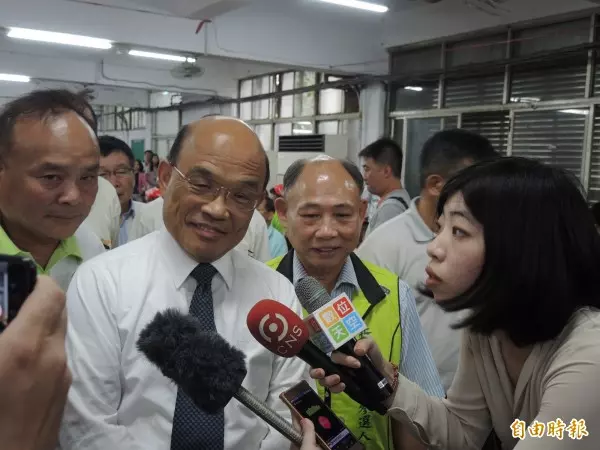 蘇批富基漁港沒落 新北市府反酸「謝謝抓中央 BUG」