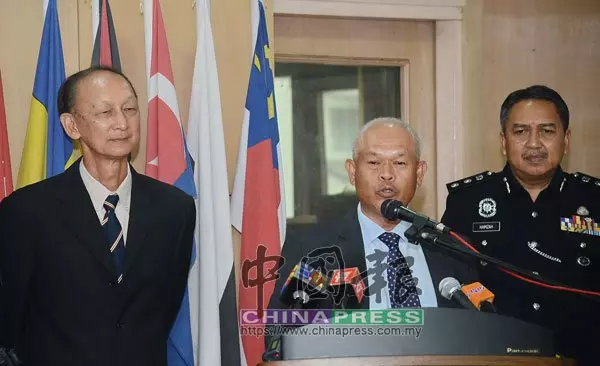 156公斤冰毒裝茶葉袋 貨卡載著走 霸市外截獲