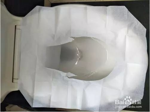 一次性馬桶坐墊紙的正確用法!沒想到這麼多人都用錯了......長見識了!!