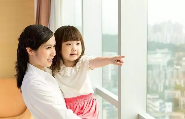 婆婆住院我給她點了個外賣,老公罵我,我拿出一疊單據後他道歉了