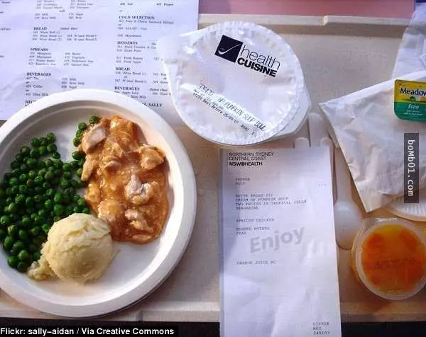 世界各地醫院的食物到底是什麼樣?看完後你也許會考慮住進醫院。