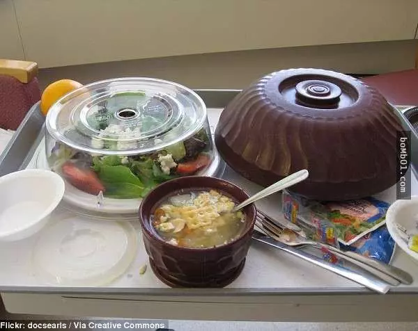 世界各地醫院的食物到底是什麼樣?看完後你也許會考慮住進醫院。
