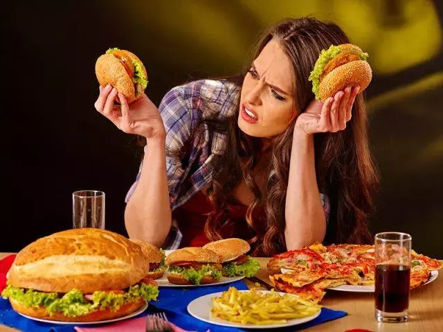 「健康科普」不吃晚飯能減肥?想得美!正確做法……