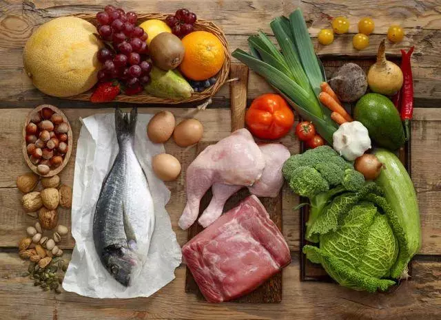 「健康科普」不吃晚飯能減肥?想得美!正確做法……