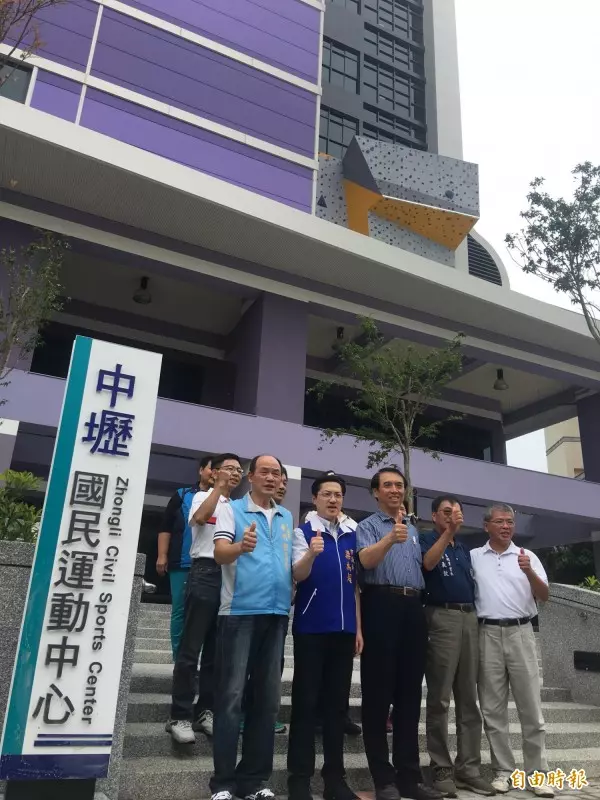 中壢國民運動中心補助款誰爭取?陳學聖、體育局槓上