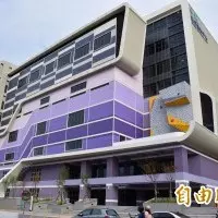 吳敦義指柯林頓曾訪小林村?議員:這也能拿來 白賊?