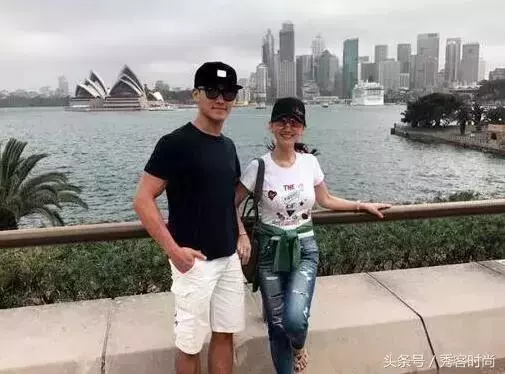 趙雅芝和兒媳婦同框,兒媳婦顏值不輸婆婆!不進娛樂圈實在可惜了!