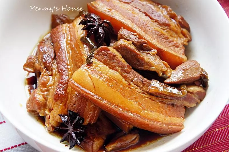 軟嫩控肉,原來這麼輕鬆簡單。帶皮豬五花食譜、滷汁製做。豆油伯伴手禮