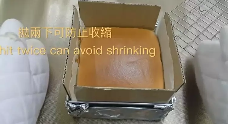 最近爆紅的原味古早味蛋糕,口感綿密鬆軟,搭配濃鬱的雞蛋鮮奶的味道,有一種幸福感。 - 美食筆記