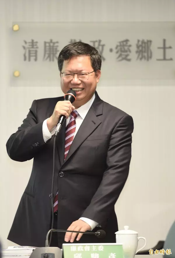 陳學聖端牛肉:公私托兒所學費均同 政府負擔差額