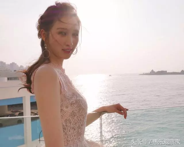港姐出身,家族破產被迫與80歲富豪談戀愛,現進軍內地人氣大漲!