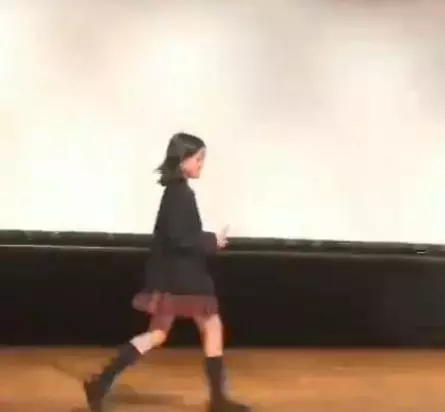 明星孩子的畢業典禮,洪欣兒子比張丹峰還高,最羨慕的是譚詠麟!