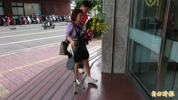 警察的執法尊嚴,不是你們鬥爭的工具,請還給好議員一個公道!