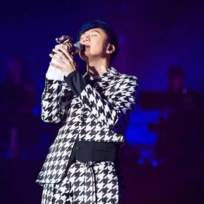 【JJ林俊傑演唱會】超過一半的票落入黃牛黨!主辦單位:考慮加位子!