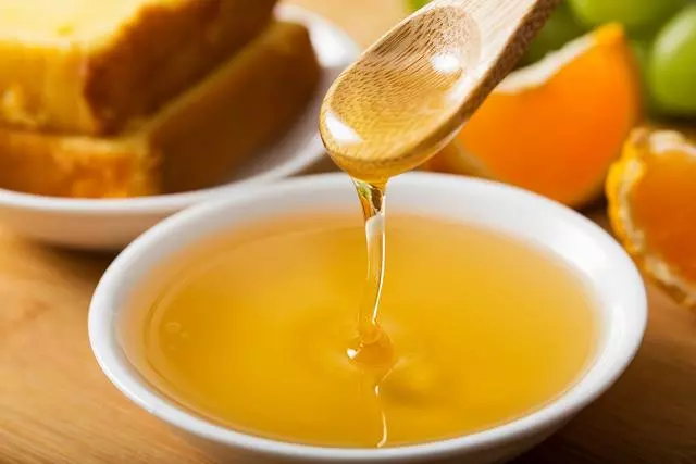 蜂蜜水,到底是早上喝好還是晚上喝?