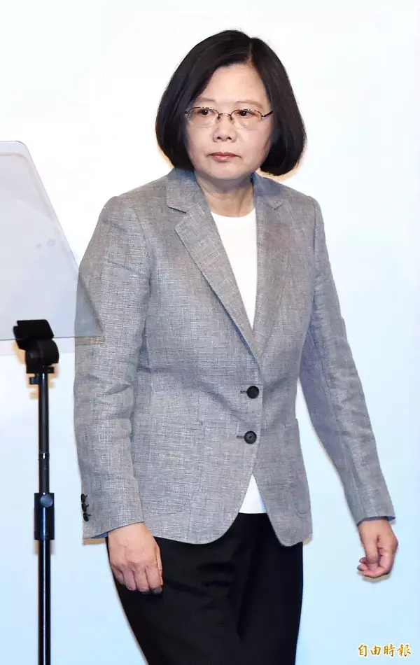 江啟臣換頭貼救東亞青運 徐永明批:不如公開向習近平嗆聲