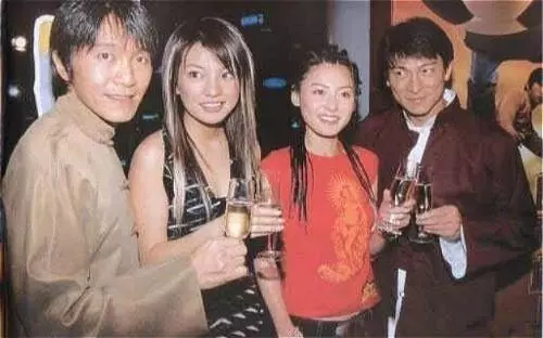 星爺珍藏的合影全集曝光:艷福不淺,大牌雲集!滿滿的青春記憶!