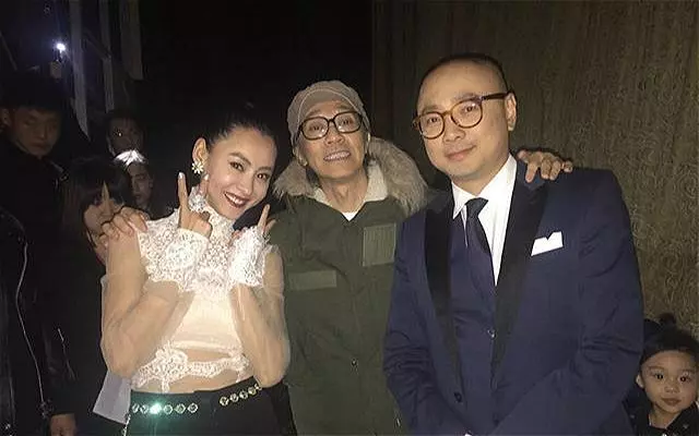 星爺珍藏的合影全集曝光:艷福不淺,大牌雲集!滿滿的青春記憶!