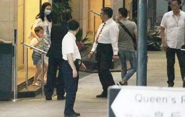 57歲劉德華墜馬「因禍得福」,與52歲朱麗倩創造奇蹟