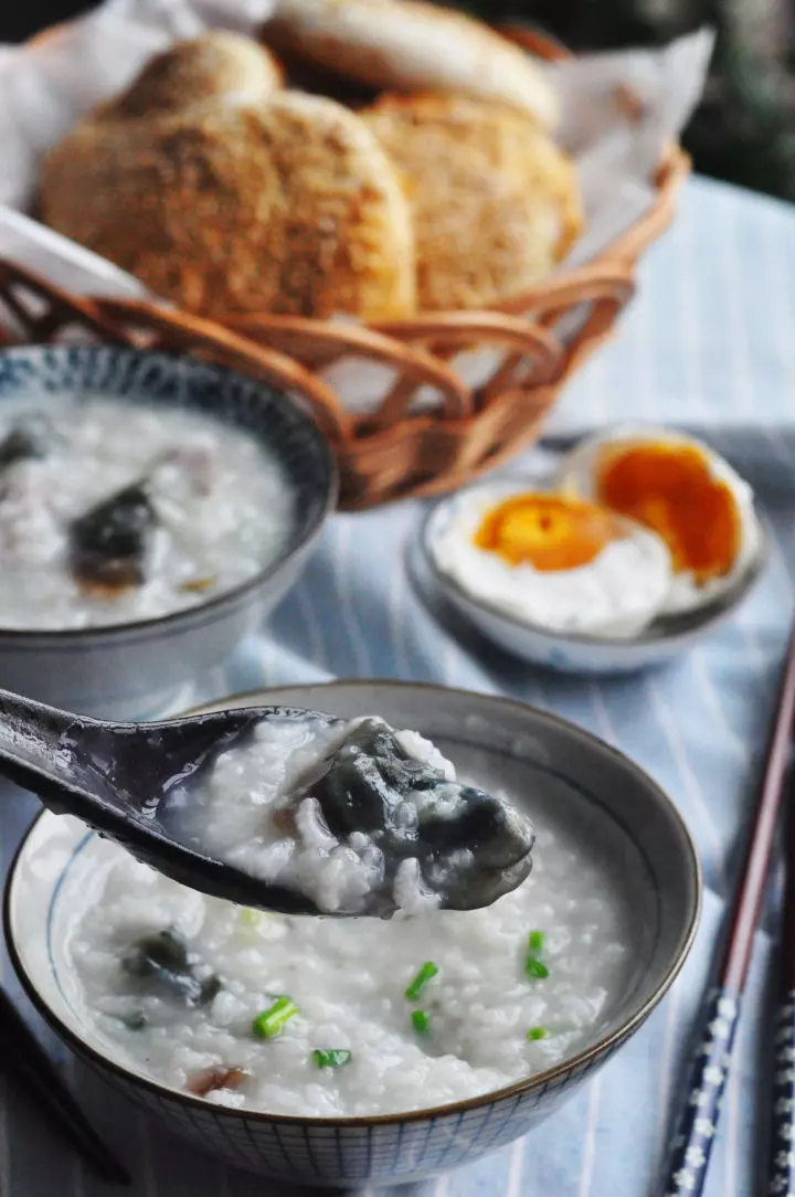 【瘦肉皮蛋粥】如何正確地做出美味的皮蛋瘦肉粥?? 怎麼做濃香不腥,只需1招,你就可以開粥鋪了!