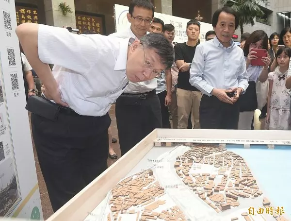 傳「學姊」出馬選議員對打王世堅?柯P這麼說...