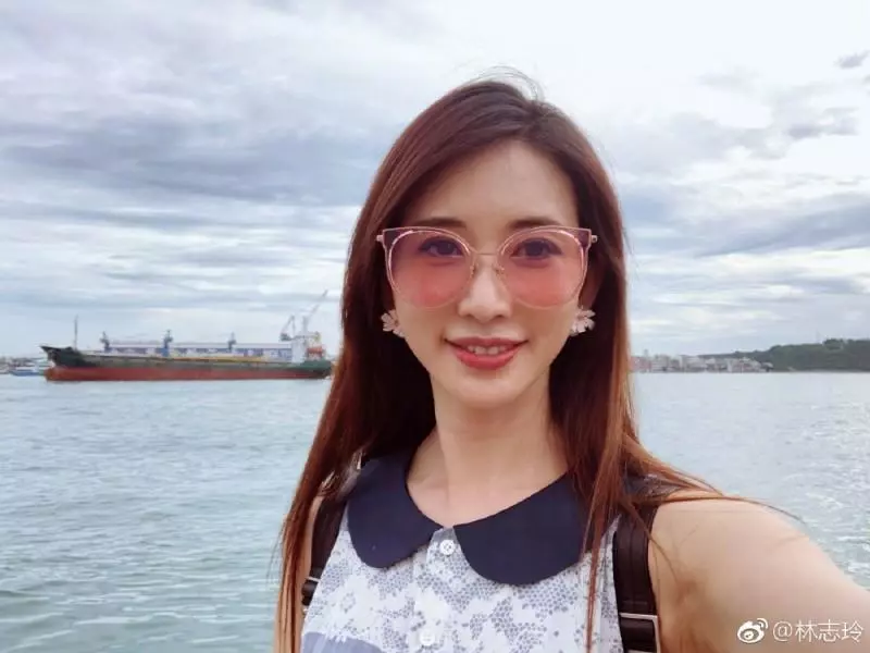林志玲性感曲線現形 張開雙腿曝凍齡撇步