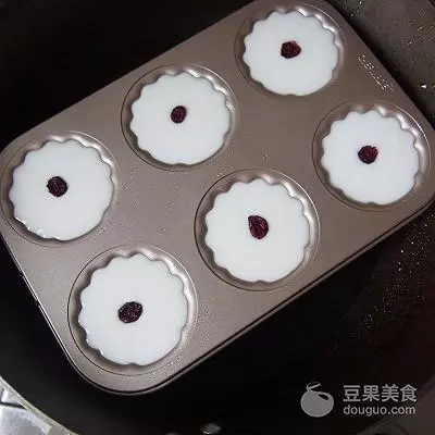 ~枸杞水晶糕新手也會成功的,放心的動手來做吧~