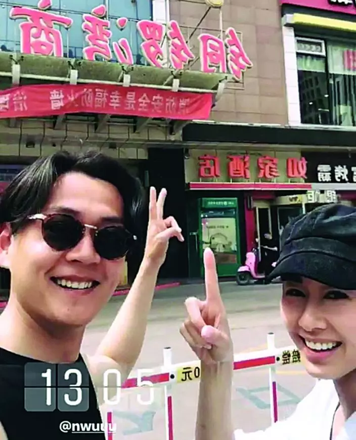 【因拍戲擦出火花?】36歲胡定欣傳與小5歲的『他』談姐弟戀!