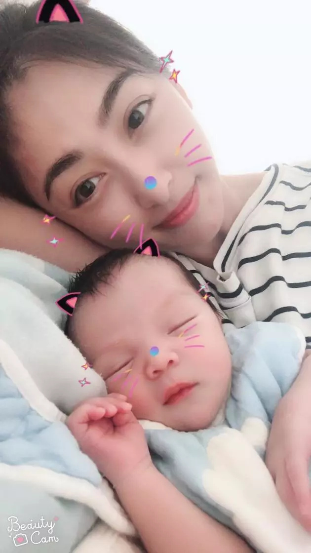 TVB老戲骨「李子雄」被曝再當爸! 老婆是回族第一美女, 兒子大眼睛超可愛!