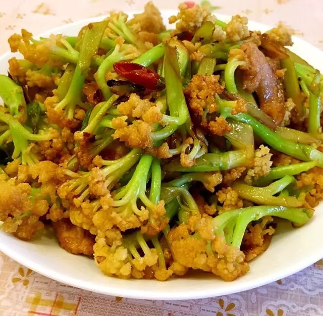 原來白花椰菜還有這麼多美味的做法 特別簡單還入味 越吃 原來白花椰菜還有這麼多美味的做法 特別簡單還入味 越吃