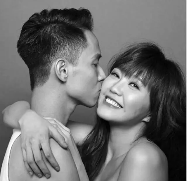 TVB女藝人宣布男友求婚喜訊,25歲做未婚媽媽26歲升級人妻!