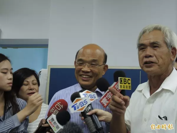 傳綠營勸退姚文智 蘇貞昌:不能可換將
